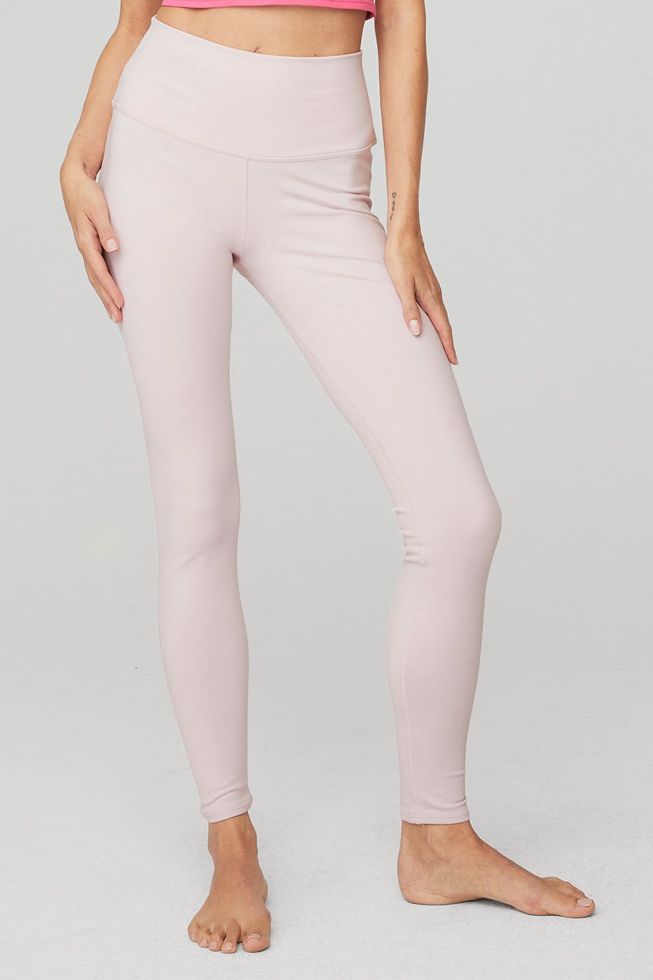 alo yoga AIRBRUSH pink sugar XXSサイズ High-Waist Airbrush Legging - Pink Sugar | Parallel