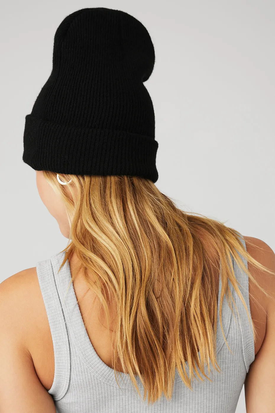 Everyday Beanie - Black sold by Alo Yoga product image thumbnail 4