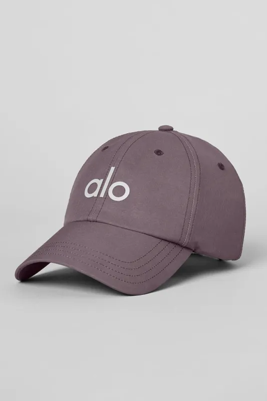 Performance Off-Duty Cap - Raisinette sold by Alo Yoga