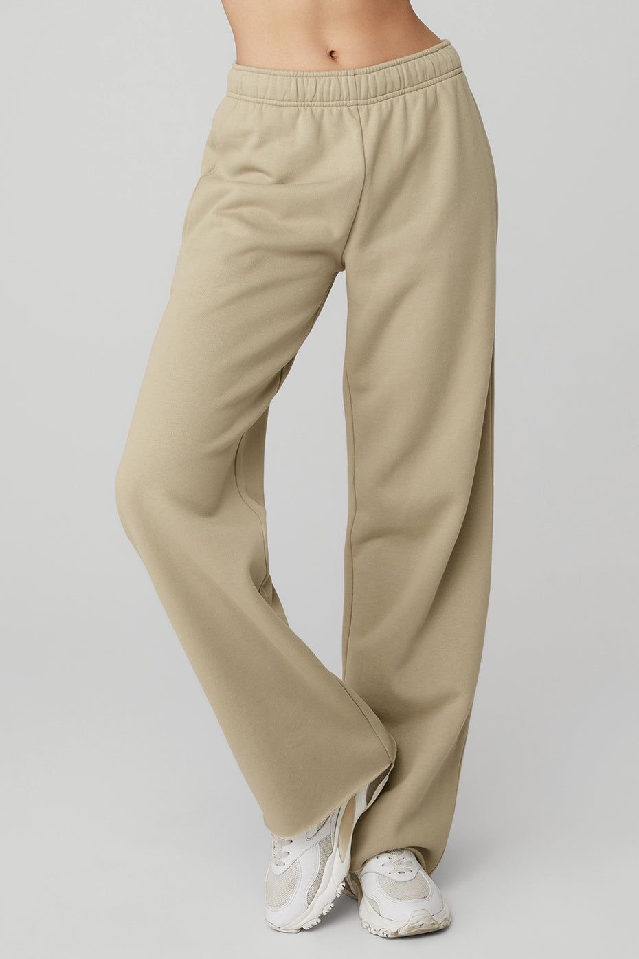 Puddle Sweatpant - California Sand sold by Alo Yoga