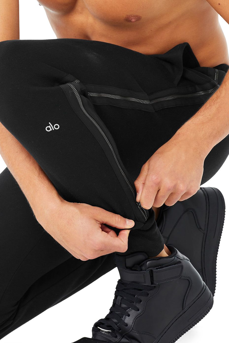 Unisex Rail Sweatpant - Black sold by Alo Yoga product image thumbnail 5
