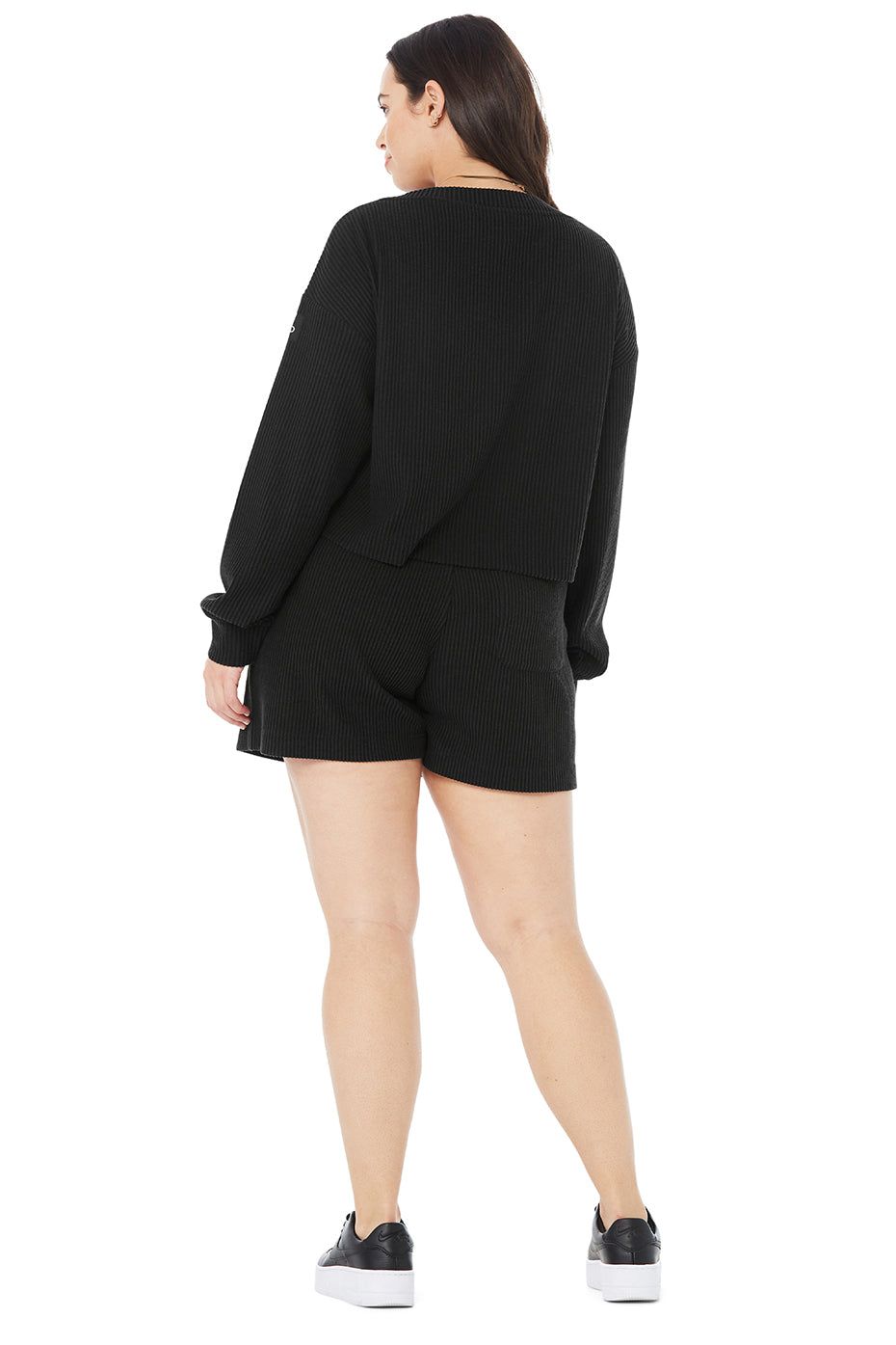 Muse V-Neck Pullover & Muse Short Set sold by Alo Yoga product image thumbnail 17