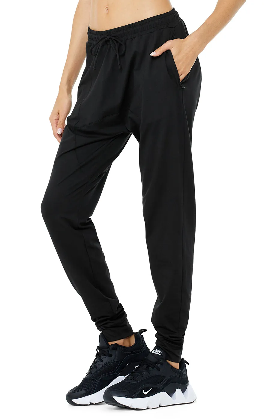 Conquer Revitalize Pant - Black sold by Alo Yoga product image thumbnail 3