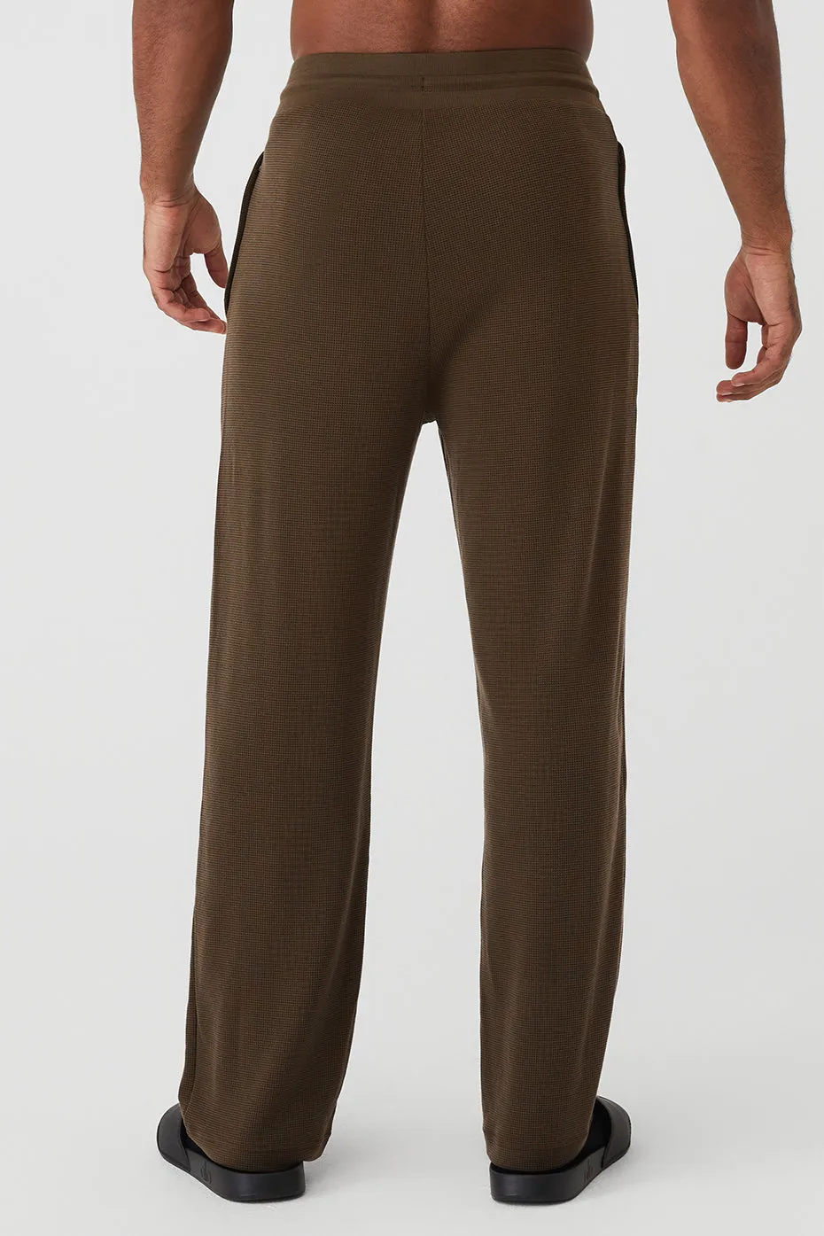 Micro Waffle Fast Break Sweatpant - Espresso sold by Alo Yoga product image thumbnail 2