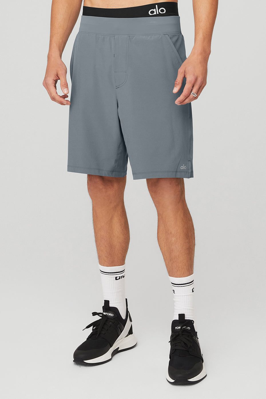 9'' Repetition Short - Steel Blue sold by Alo Yoga