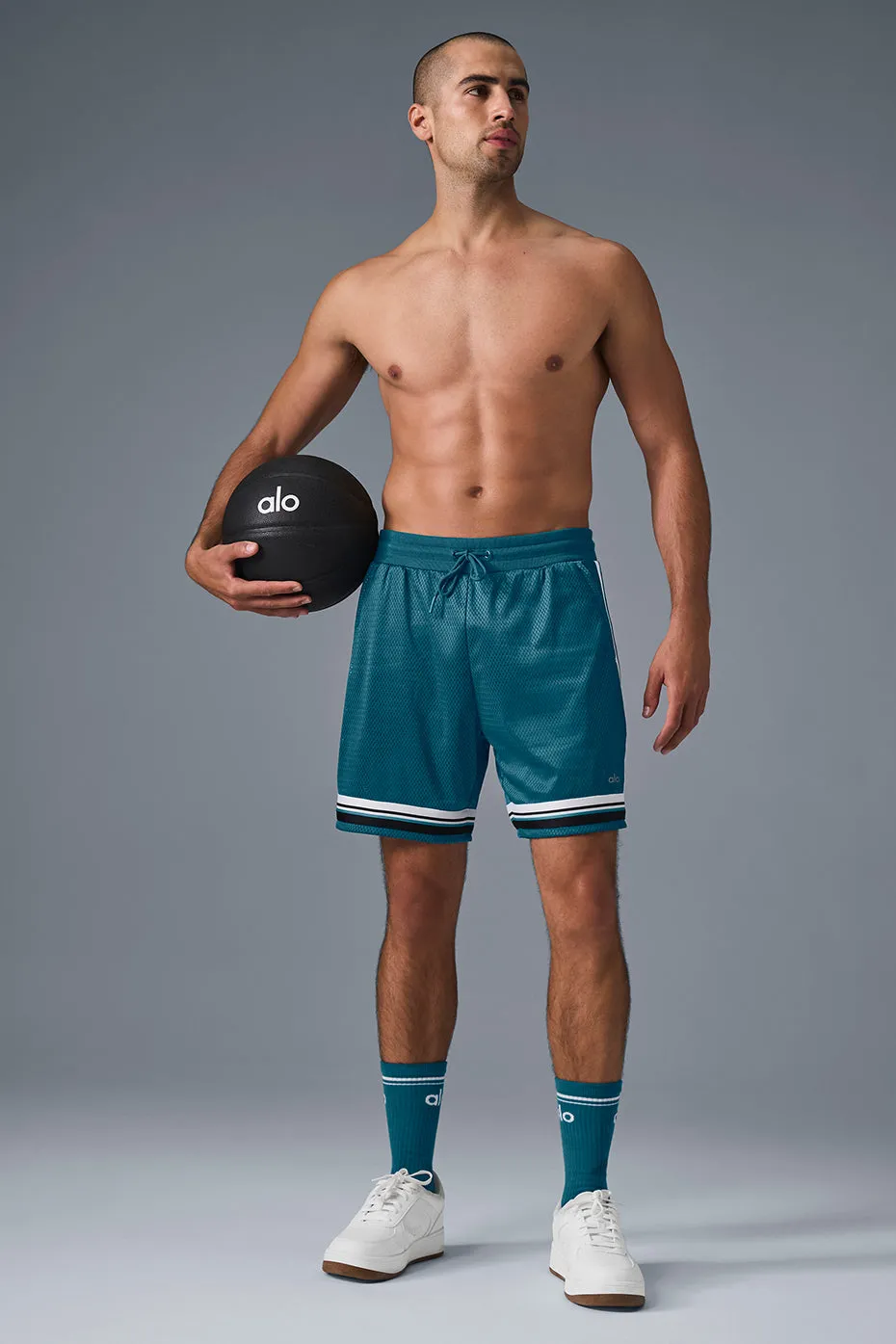 7" Key Mesh Basketball Short - Oceanic Teal sold by Alo Yoga product image thumbnail 5