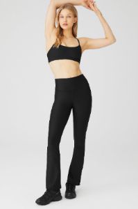 Airlift Intrigue Bra & Airlift High-Waist 7/8 Game Changer Legging Set sold by Alo Yoga