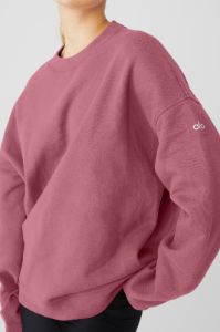 Renown Heavy Weight Crew Neck Pullover - Mars Clay sold by Alo Yoga