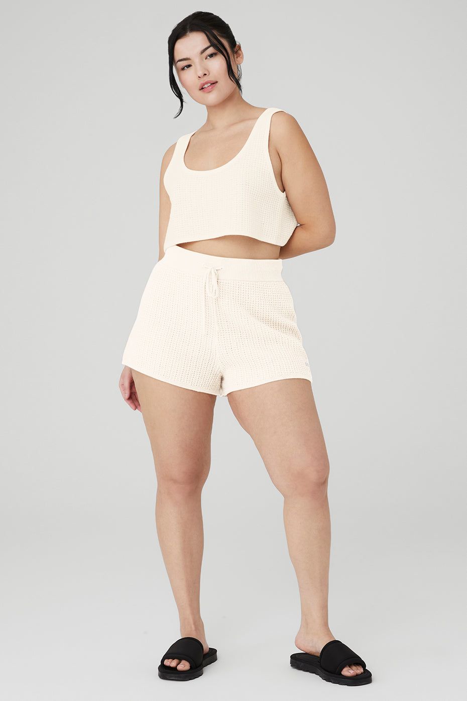 Cashmere Plush Waffle Cropped Tank & Cashmere High-Waist Plush Waffle Short Set sold by Alo Yoga product image thumbnail 13