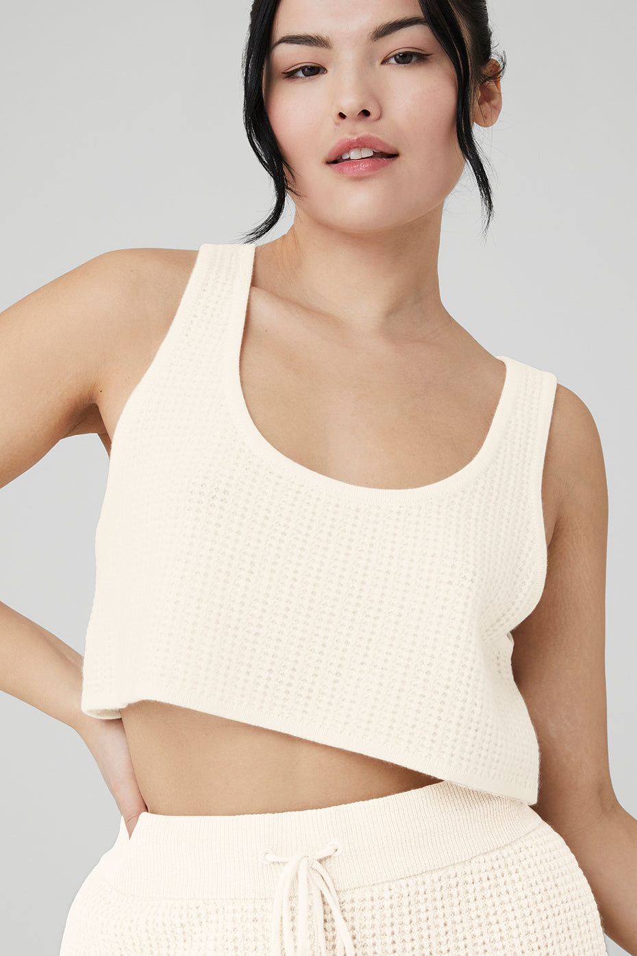 Cashmere Plush Waffle Cropped Tank & Cashmere High-Waist Plush Waffle Short Set sold by Alo Yoga product image thumbnail 16