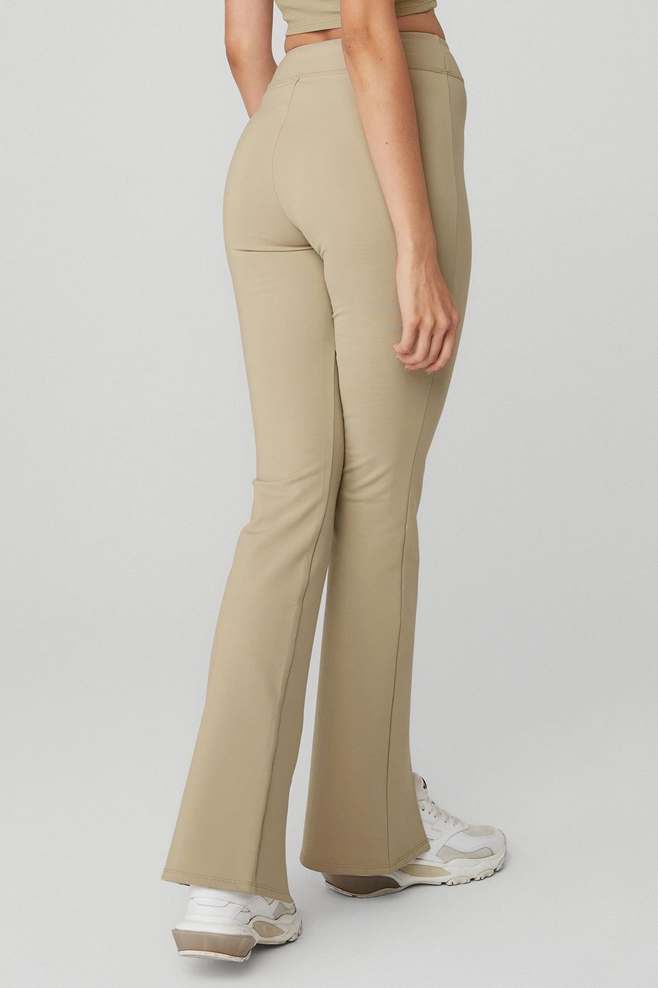 Airbrush High-Waist 7/8 Flutter Legging - California Sand sold by Alo Yoga product image thumbnail 2
