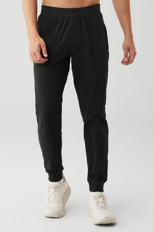 Co-Op Pant - Black sold by Alo Yoga