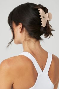 90's Claw Clip - Beige | Parallel