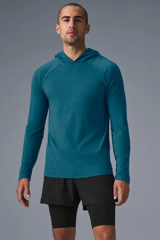 Core Hooded Runner - Oceanic Teal sold by Alo Yoga
