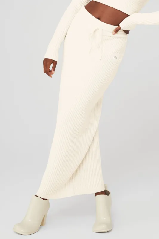 Cashmere Ribbed High-Waist Winter Dream Skirt - Ivory made by Alo Yoga