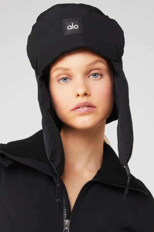 Snow Daze Puffer Polar Hat - Black sold by Alo Yoga