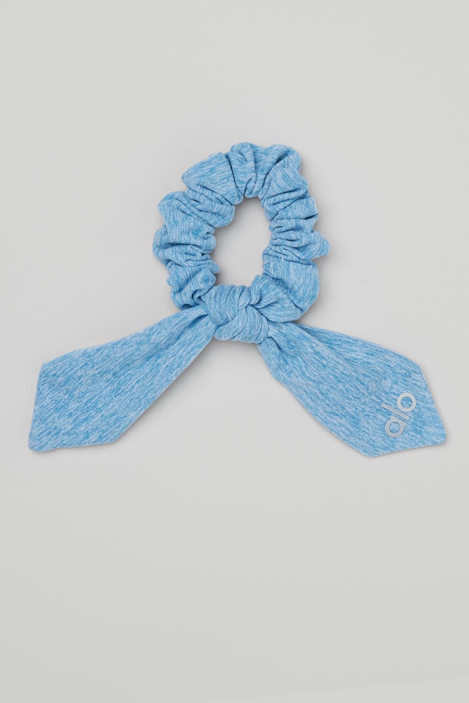 ALO Yoga Bow Scrunchie Powder Blue NWT ALO Yoga Sky Blue Hair Scrunchie Winter Frost main image 3