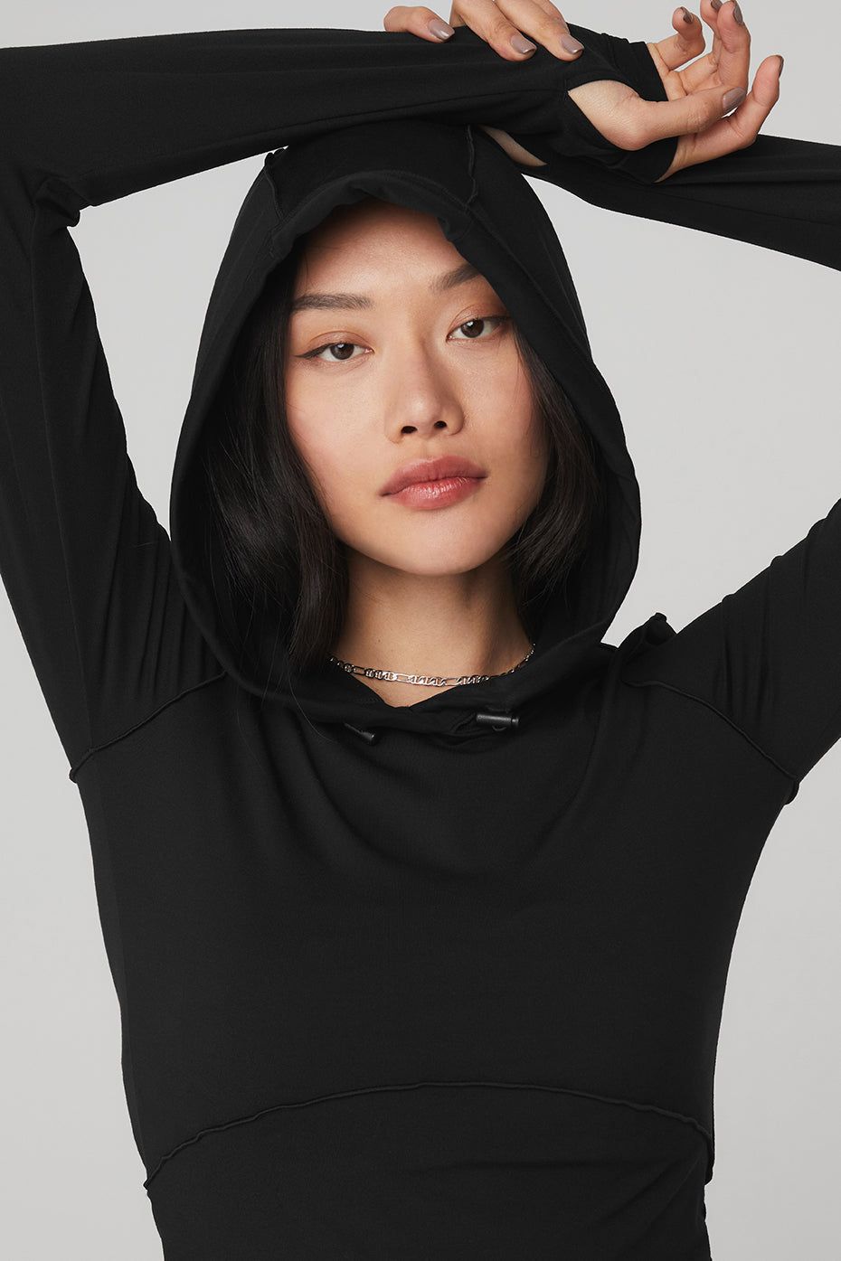 Alosoft Hooded Runner Long Sleeve - Black sold by Alo Yoga product image thumbnail 4