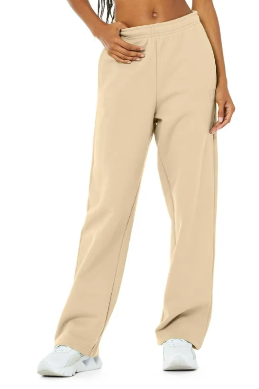 Renown Heavy Weight Sweatpant - Sand Dune sold by Alo Yoga
