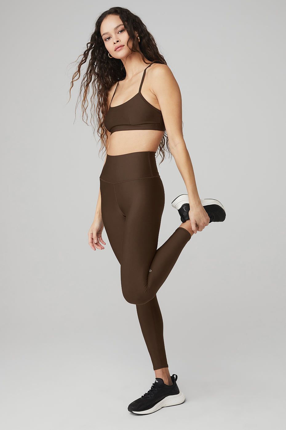 Airlift Intrigue Bra & 7/8 High-Waist Airlift Legging Set - Espresso sold by Alo Yoga product image thumbnail 3