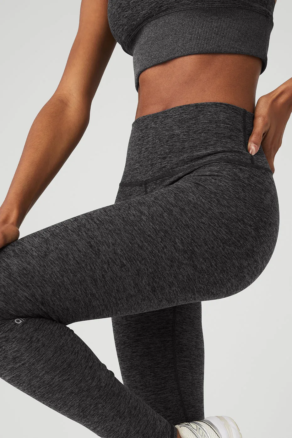 Alosoft High-Waist 7/8 Highlight Legging - Dark Heather Grey sold by Alo Yoga product image thumbnail 4