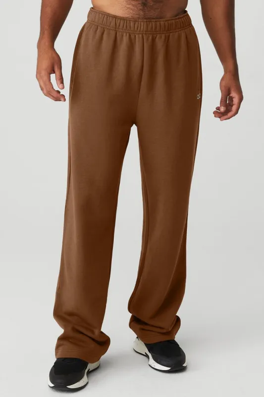 Accolade Straight Leg Sweatpant - Cinnamon Brown sold by Alo Yoga