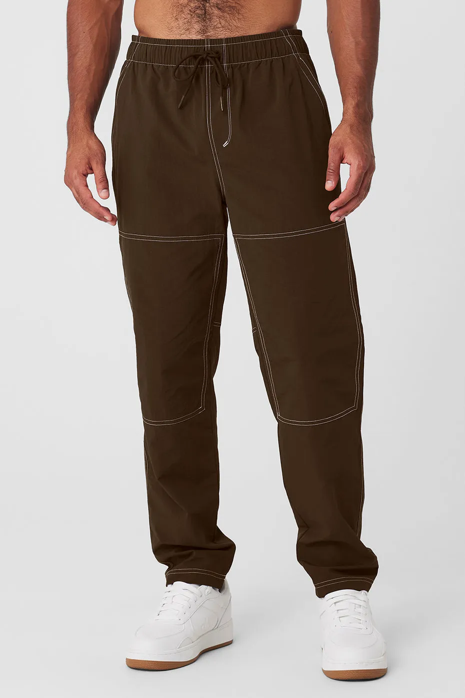 Flight Pant - Espresso sold by Alo Yoga