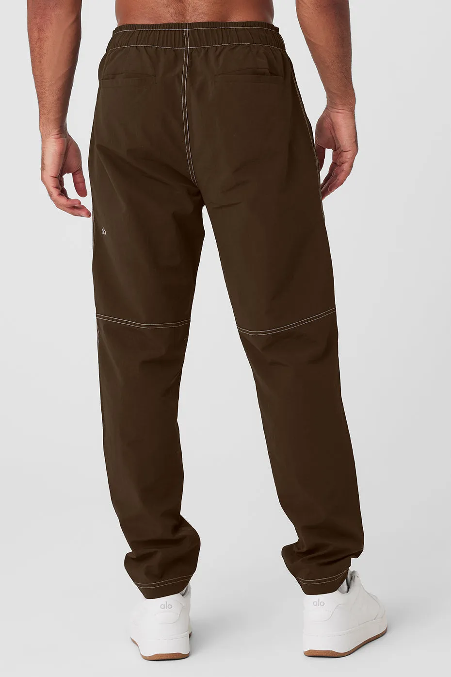 Flight Pant - Espresso sold by Alo Yoga product image thumbnail 2