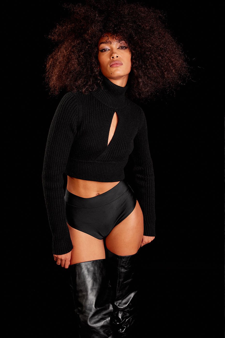 Cashmere Ribbed Winter Dream Cropped Turtleneck - Black sold by Alo Yoga