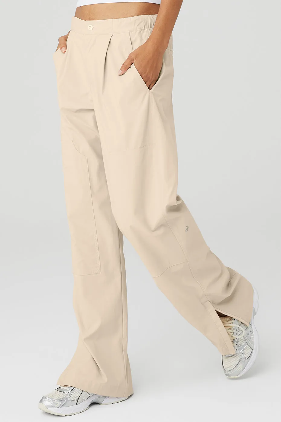 Flip It Trouser - Macadamia sold by Alo Yoga product image thumbnail 4