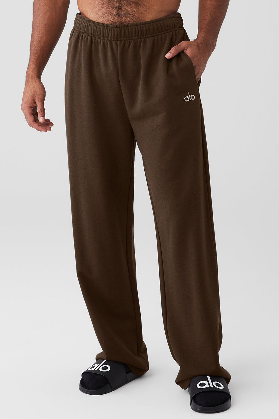 Accolade Straight Leg Sweatpant - Espresso sold by Alo Yoga