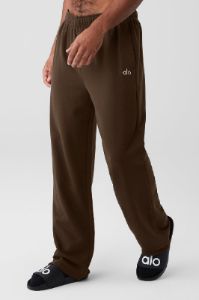 Accolade Straight Leg Sweatpant - Espresso sold by Alo Yoga