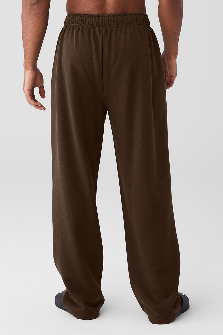 Accolade Straight Leg Sweatpant - Espresso sold by Alo Yoga product image thumbnail 2