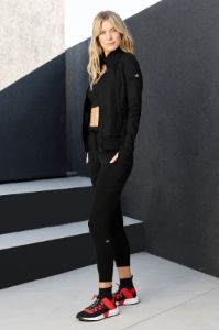 Contour Jacket - Black sold by Alo Yoga