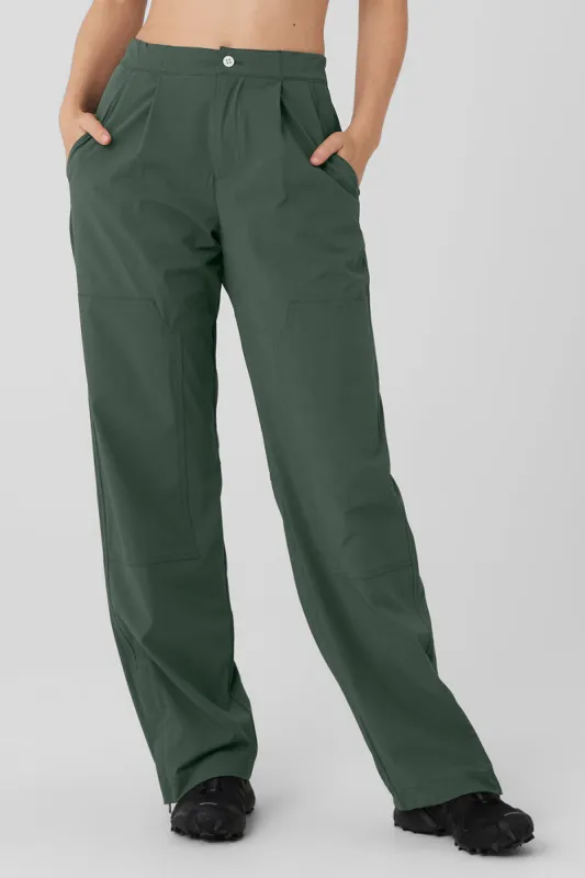 Flip It Trouser - Dark Cactus made by Alo Yoga