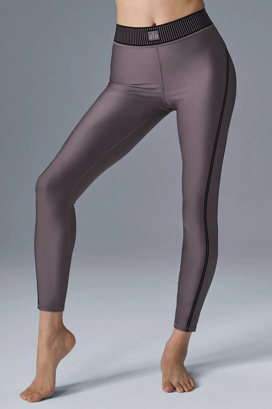 Airlift High-Waist 7/8 Line Up Legging - Raisinette sold by Alo Yoga product image thumbnail 3