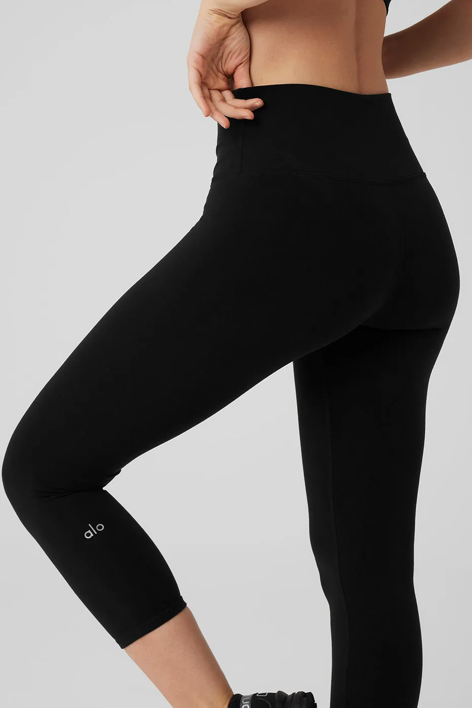 High-Waist Airbrush Capri - Black sold by Alo Yoga product image thumbnail 4