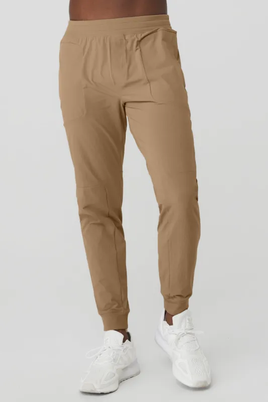 Co-Op Pant - Gravel sold by Alo Yoga