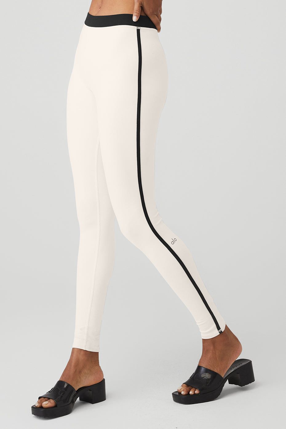 Airbrush High-Waist Streamlined Legging - Ivory/Black sold by Alo Yoga product image thumbnail 3