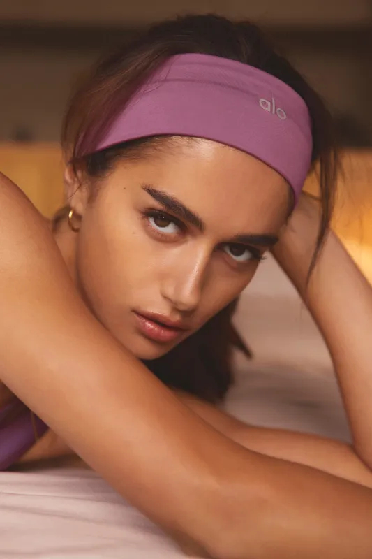Airlift Headband - Soft Mulberry sold by Alo Yoga