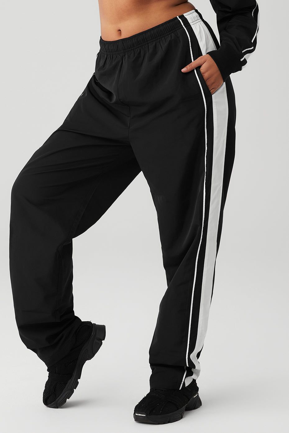 Racetrack Pant - Black/White sold by Alo Yoga product image thumbnail 9