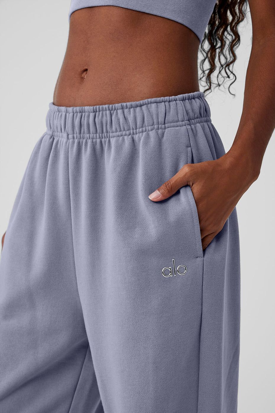 Accolade Straight Leg Sweatpant - Fog sold by Alo Yoga product image thumbnail 4