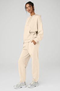 Accolade Hoodie & Accolade Sweatpant Set - Macadamia sold by Alo Yoga
