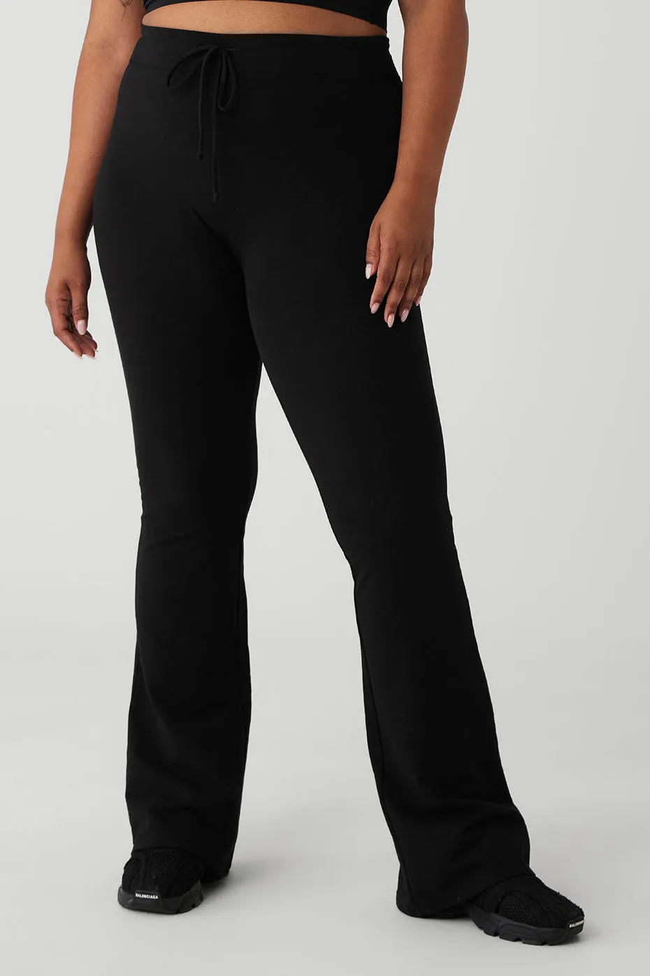 Sway Bootcut Sweatpant - Black | Parallel