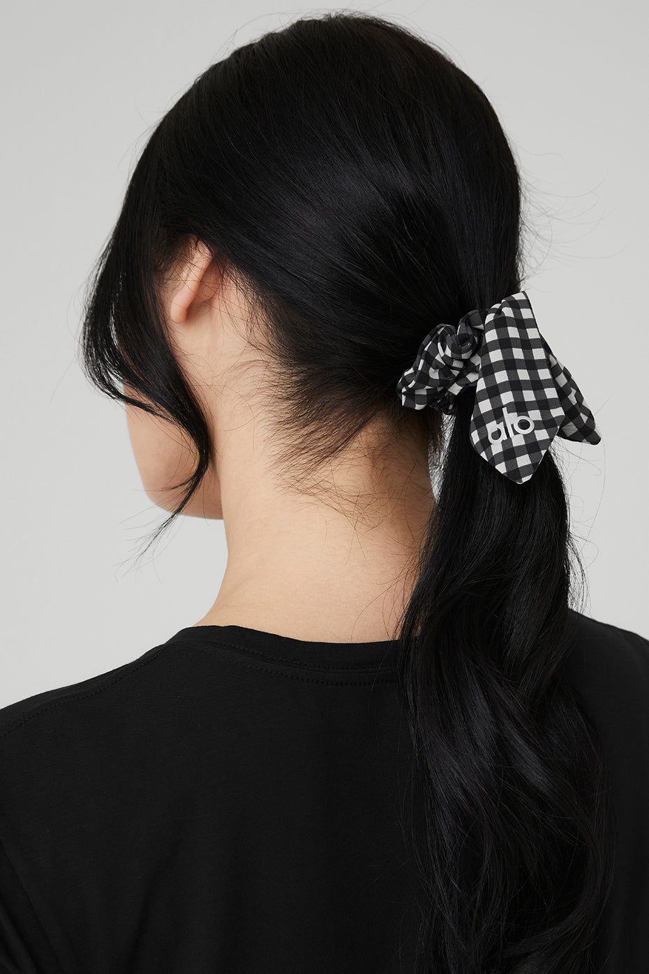 Gingham Mesh Rhythm Scrunchie - Black sold by Alo Yoga product image thumbnail 2
