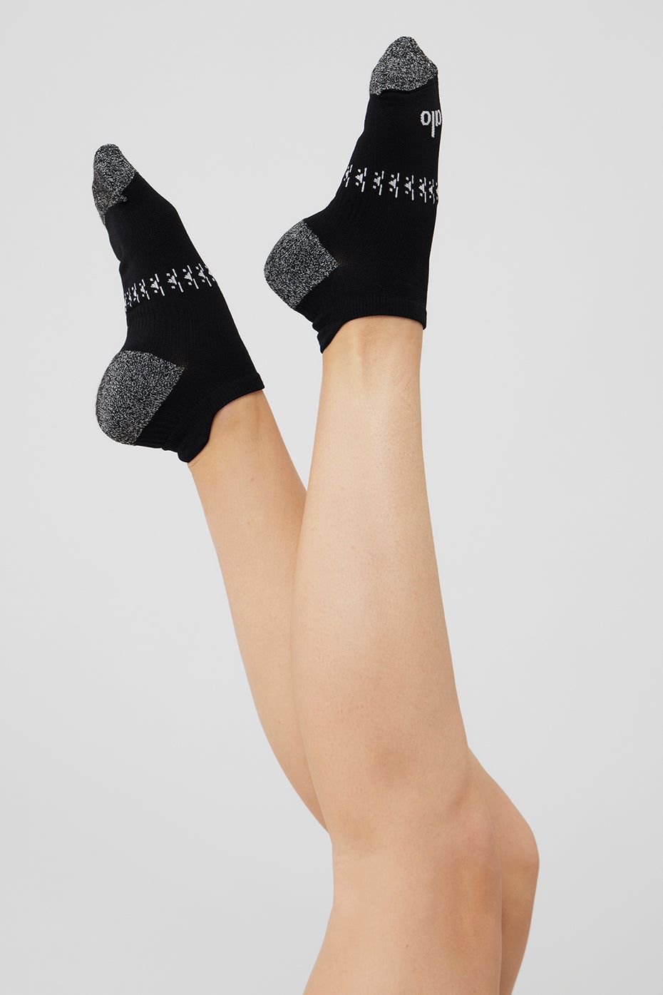Women's Performance Chakra Tab Sock - Black/White sold by Alo Yoga product image thumbnail 4
