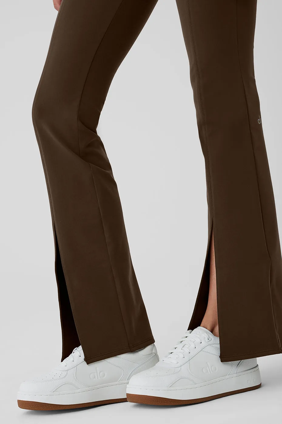 Airbrush High-Waist Flutter Legging - Espresso sold by Alo Yoga product image thumbnail 4