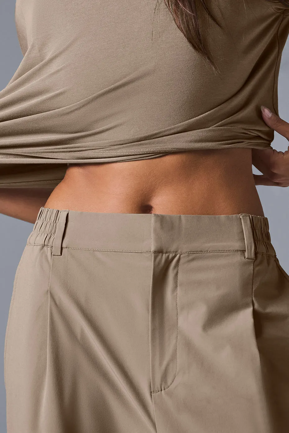 Cropped All Day Short Sleeve - Gravel sold by Alo Yoga product image thumbnail 5