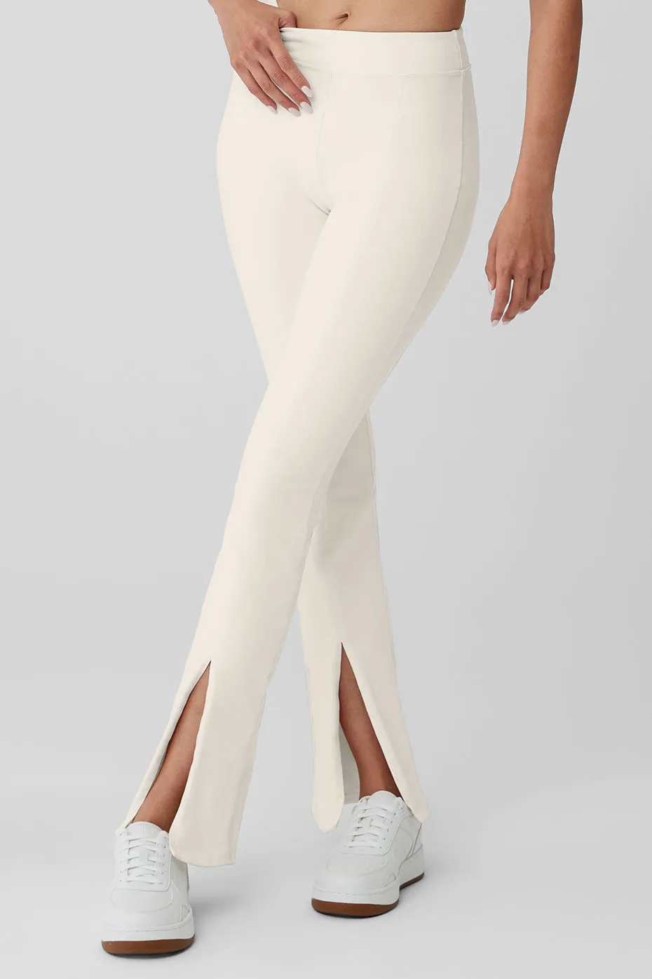 Airbrush High-Waist Flutter Legging - Ivory sold by Alo Yoga