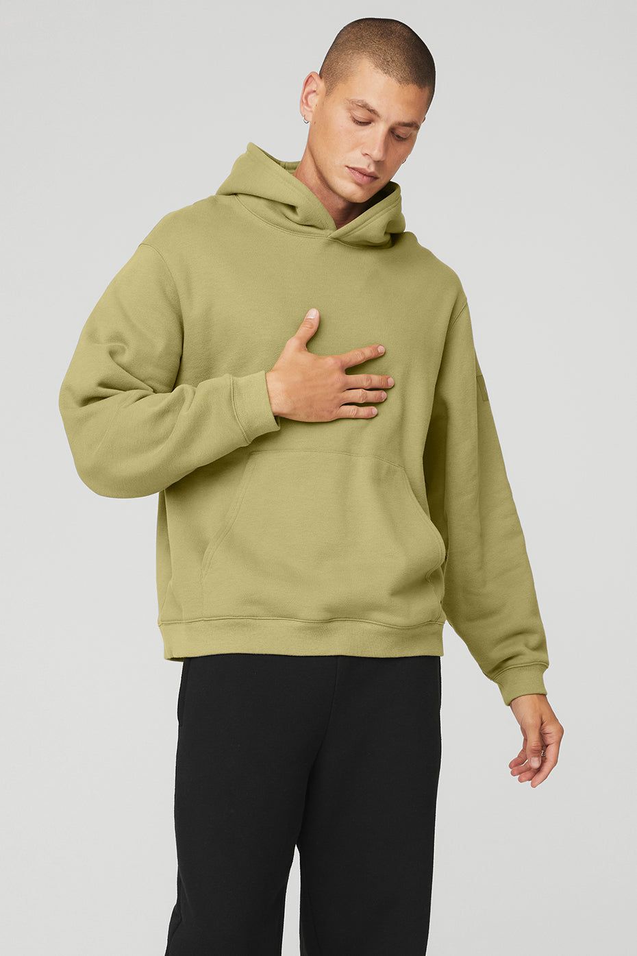 Renown Heavy Weight Hoodie - Wasabi sold by Alo Yoga